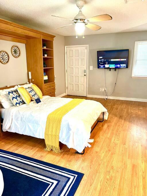 شقة Town & Country Hideaway - 1Br/1Ba, 20 Min Famu/Fsu تلاهاسي المظهر الخارجي الصورة
