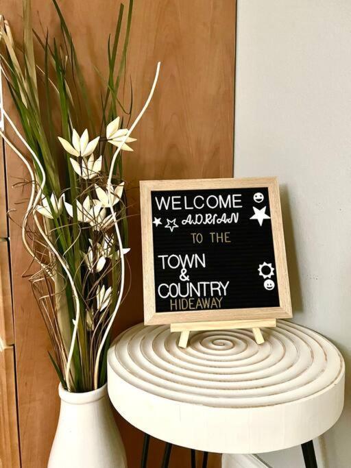 شقة Town & Country Hideaway - 1Br/1Ba, 20 Min Famu/Fsu تلاهاسي المظهر الخارجي الصورة